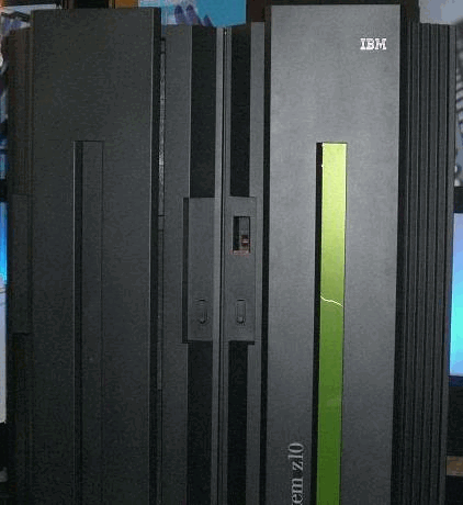 IBM System z10 en centro de datos