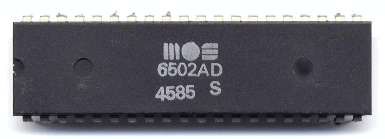 MOS 6502 en encapsulado DIP