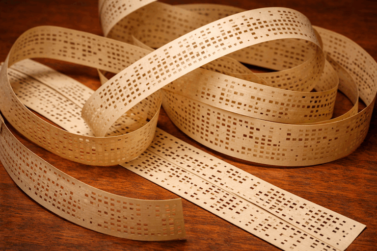 Cinta de papel perforada para datos